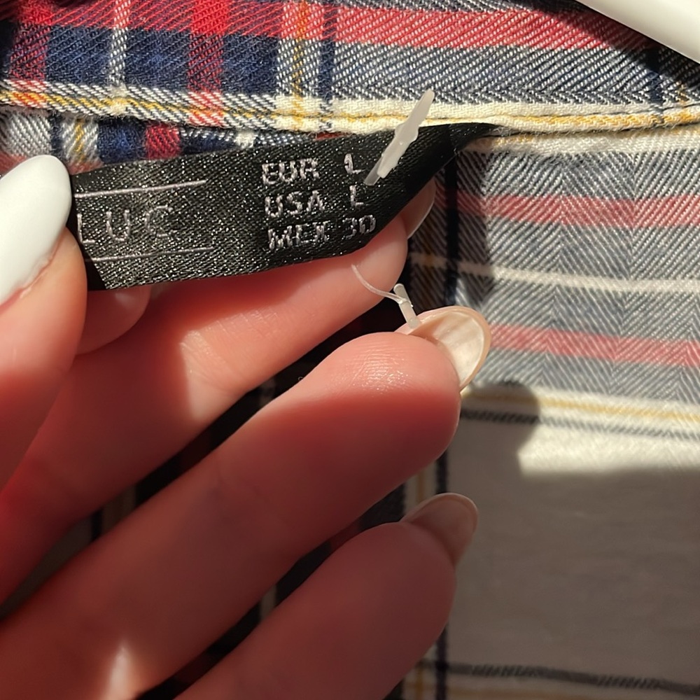 NWOT Zara White and Black Plaid Button Down Shirt - Picture 7 of 7